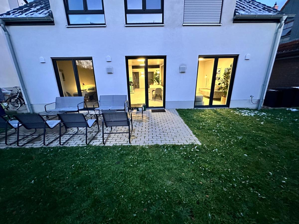 Luxurioeses Apartment Direkt Am Kanal 125 M² - Youpartments Münster Kültér fotó