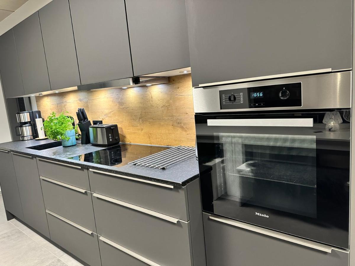 Luxurioeses Apartment Direkt Am Kanal 125 M² - Youpartments Münster Kültér fotó